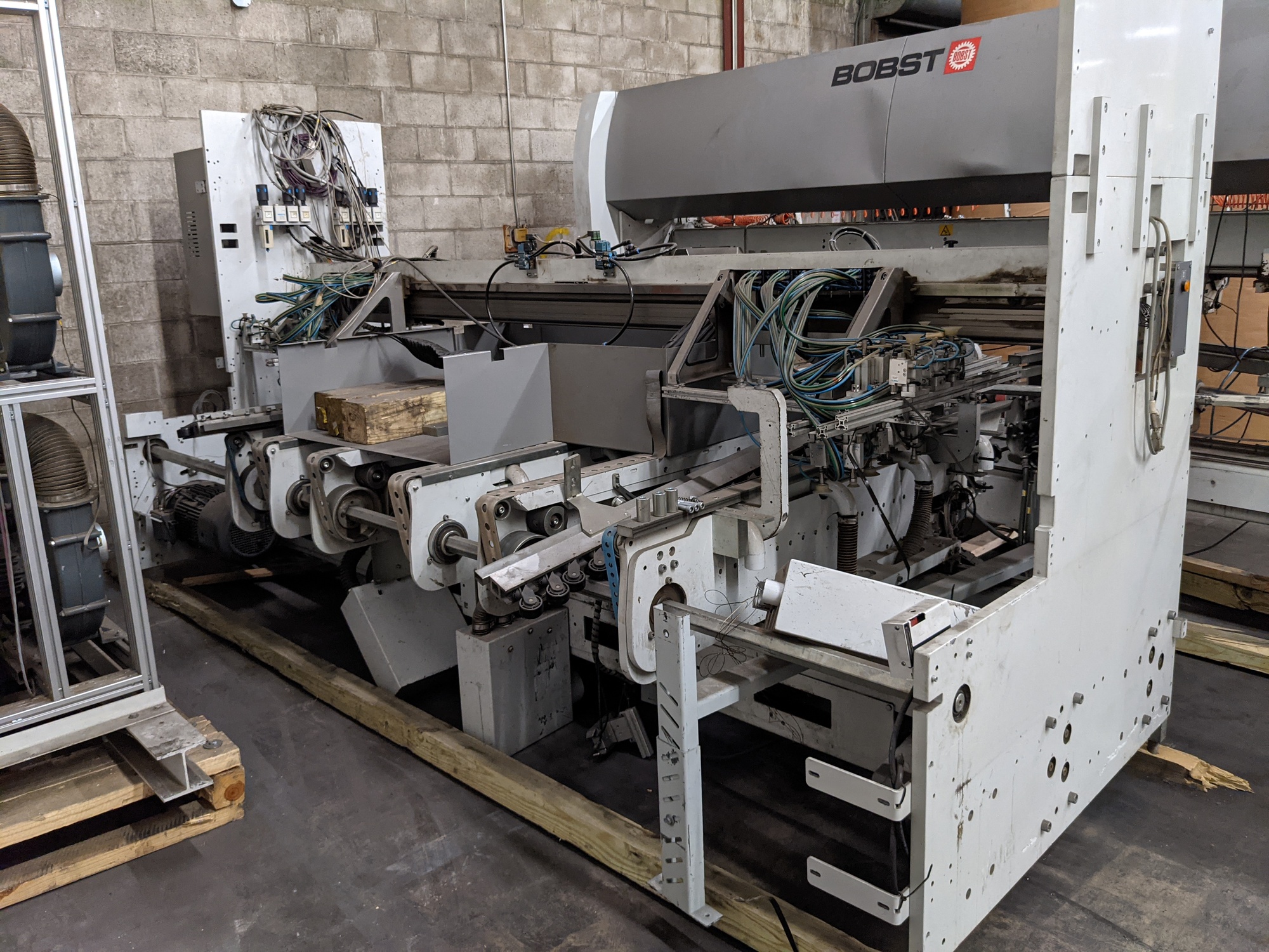 2011 BOBST POLY-JOINER Specialty Folder Gluers | Global Boxmachine, LLC